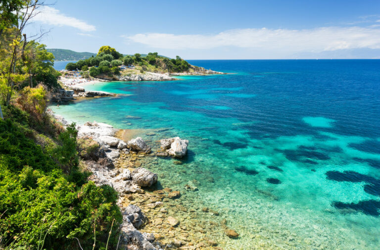 Amazing,Bay,With,Crystal,Clear,Water,In,Kassiopi,In,Corfu